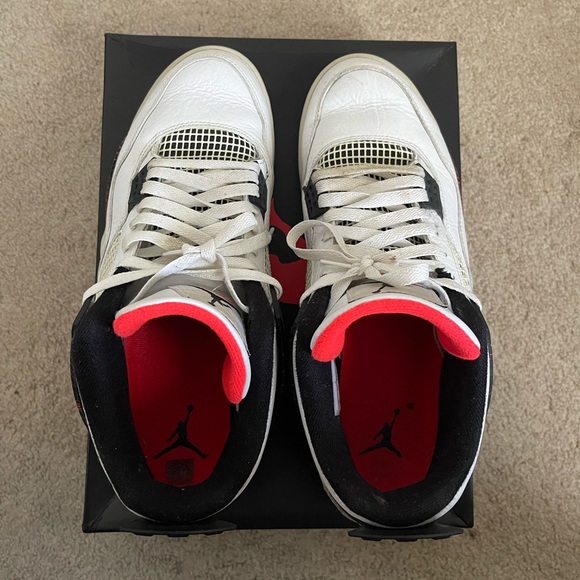 Air Jordan 4 Retro ‘Pale Citron’ - Size Men’s 13 - Picture 7 of 9